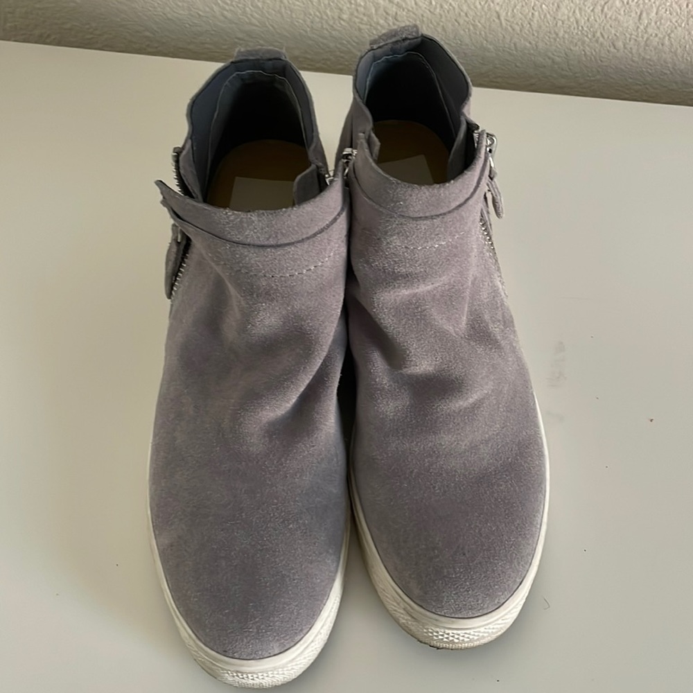 Dolce Vida Suede Chelsea boots